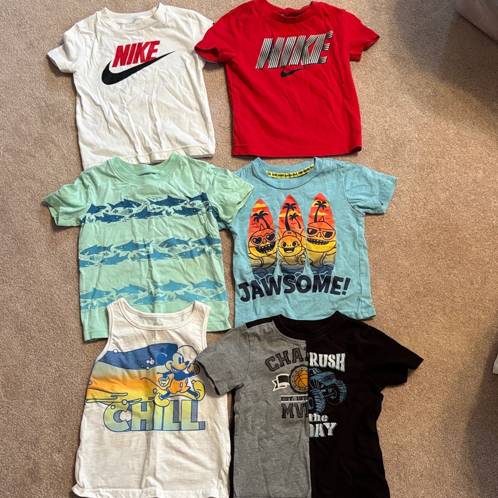 Boys bundle of Nike shirts